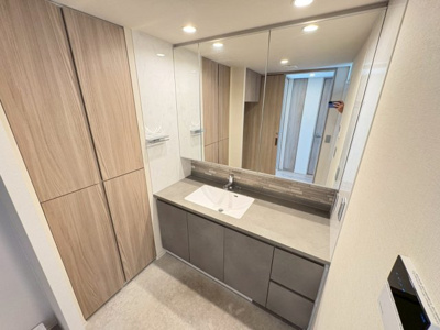 【独立洗面台】 | ジオ池田城南レジデンス