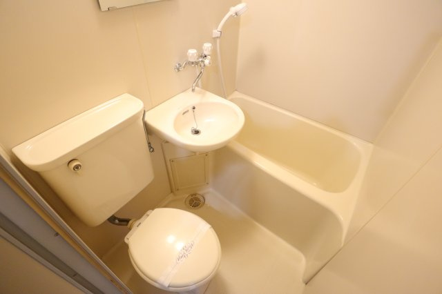 ドリーム東生駒の浴室