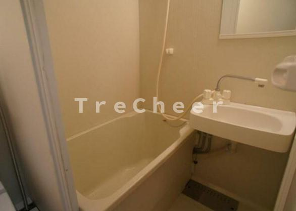 ドゥエル本蓮沼の浴室