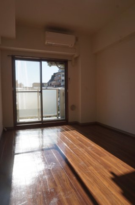 【洋室】 | カスタリア野毛山 | カスタリア野毛山　洋室