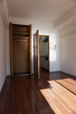 【寝室】 | カスタリア野毛山 | カスタリア野毛山　洋室