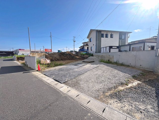 新築戸建・新築建売　郡山市富田西1期　富田小・富田中の前面道路含む現地写真