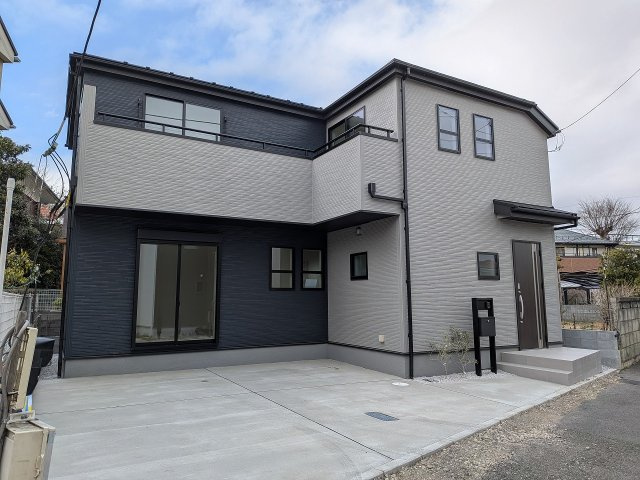 八王子市　泉町　新築一戸建て　９期の外観|～控除や減税で優遇の長期優良住宅　省エネ性能認定　並列2台駐車可能～