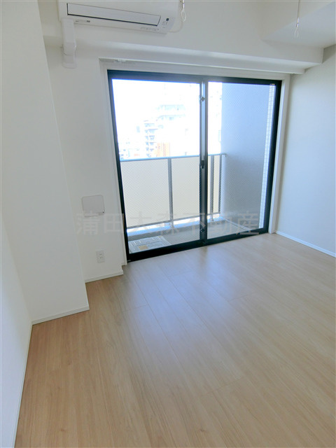 グラシアプレイス大森町の居間・リビング