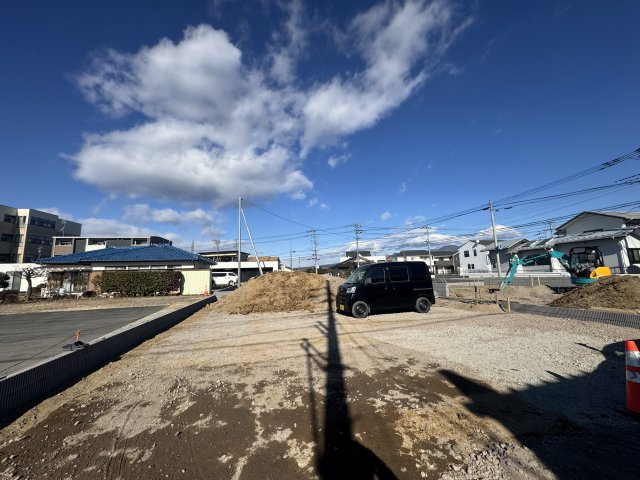 新築　前橋市北代田町　Blooming　Garden　4号棟の外観|現地写真　2026年5月完成予定！類似物件のご内覧等、お気軽にお問合せください♪　							
　							
