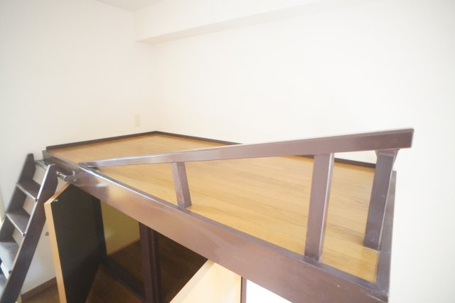 メゾンフェミニ富雄の内装