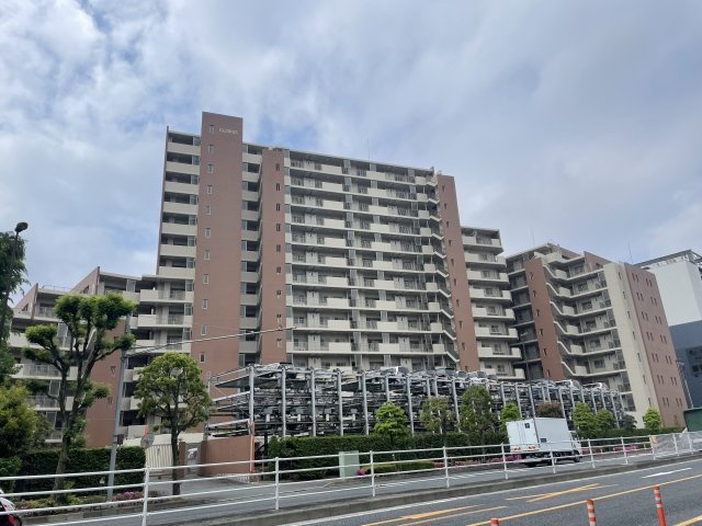 グローリオ志村ハウスの外観