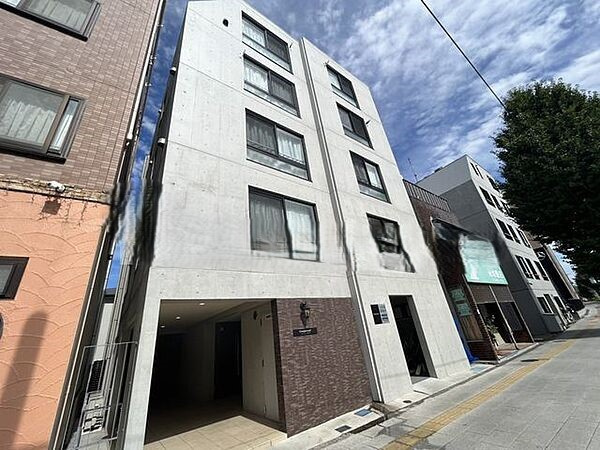 コンフォシード東坂下の外観