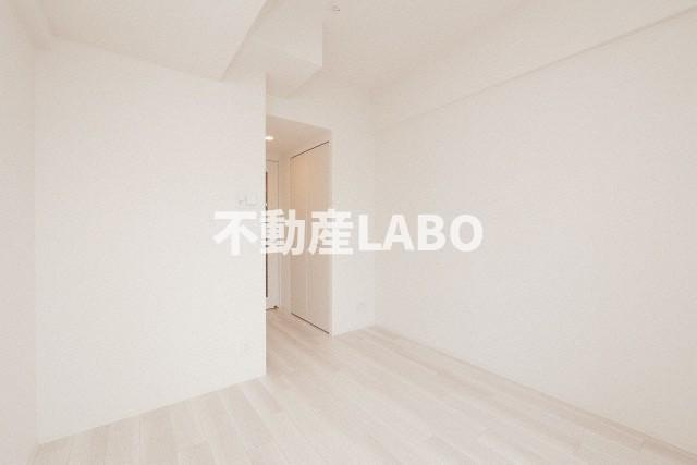 エスリードレジデンス大阪難波の洋室