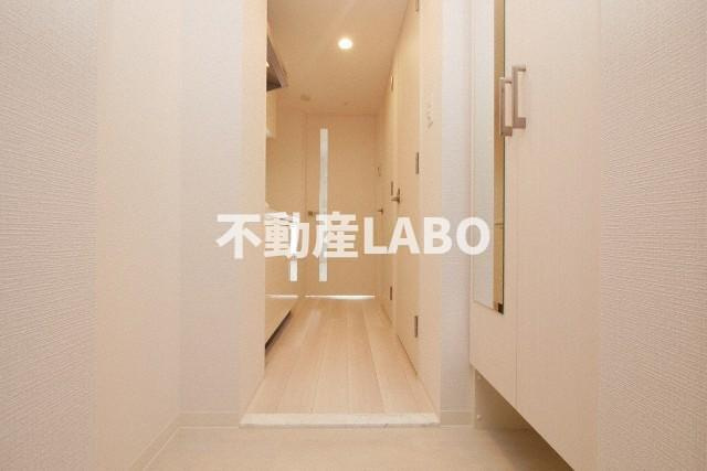 エスリードレジデンス大阪難波の玄関