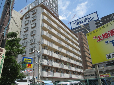 【外観】 | ホワイトハイツカドタ | 南向きの日当たりの良いマンションです