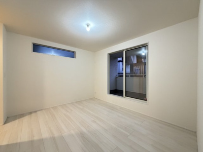 【洋室】 | 南城市知念海野（全2棟）ラスト2号棟 | 2号棟　洋室7帖＋WIC付き♪（WIC×2部屋）