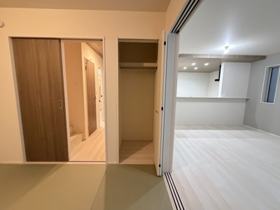 【和室】 | 南城市知念海野（全2棟）ラスト2号棟 | 2号棟　和洋室6帖＋収納付き♪