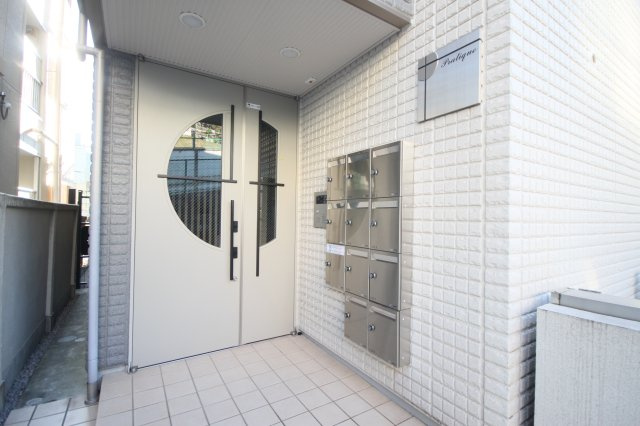 【エントランス】