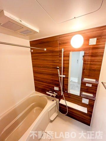 ドゥーエ南堀江の浴室