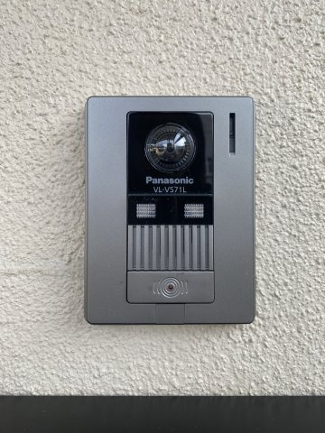 旭南１丁目貸家のセキュリティ|モニタ付きインターホン