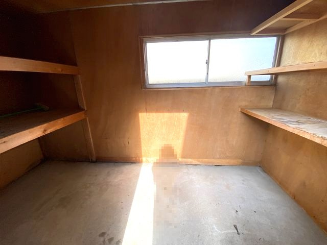 旭南１丁目貸家のその他|物置内