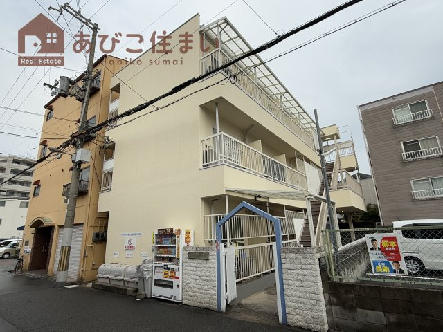 ロイヤルハイツ住吉の外観