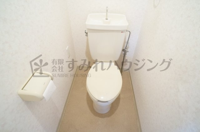 コスモカウンティⅡのトイレ|参考、同建物・反転間取りの号室