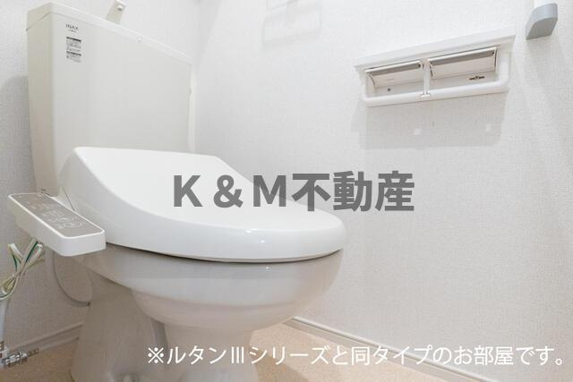 モーヴソレイユのトイレ|コンパクトで使いやすいトイレです