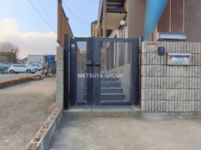 【玄関】 | 岡崎市大西町字南ヶ原戸建