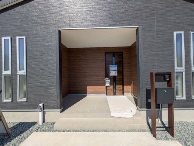 【玄関】 | ゆったりとした玄関です
