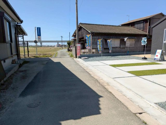 大川市大字津の新築一戸建の前面道路含む現地写真|前面道路含む現地写真です