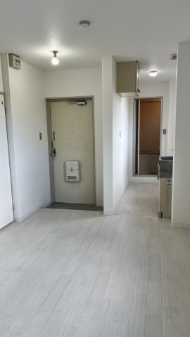 ロイヤルシャトー藤井寺Ⅰの居間・リビング