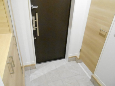 【玄関】 | ShaMaisonエーデル百舌鳥