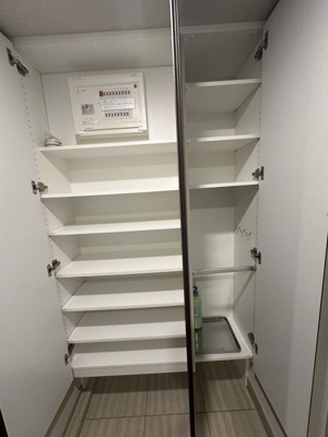 【玄関】 | グレーシアタワーズ海老名ウエスト | ※別号室参照