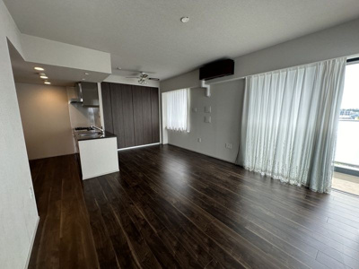 【居間・リビング】 | グレーシアタワーズ海老名ウエスト | ※別号室参照