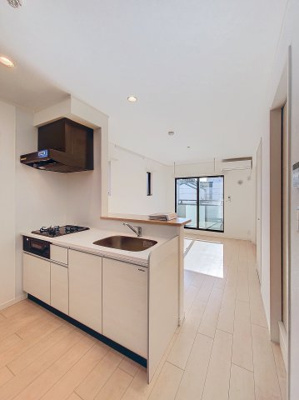 【内装】 | GlowHomes溝の口 | ※同建物ほかのお部屋の写真です。