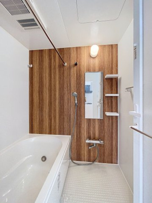 【浴室】 | GlowHomes溝の口 | ※同建物ほかのお部屋の写真です。