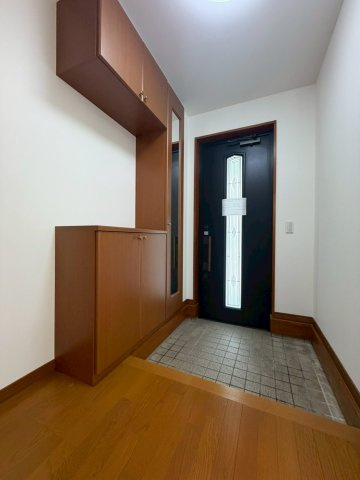 あいの里3条4丁目の玄関