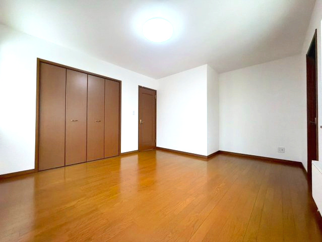 あいの里3条4丁目の洋室