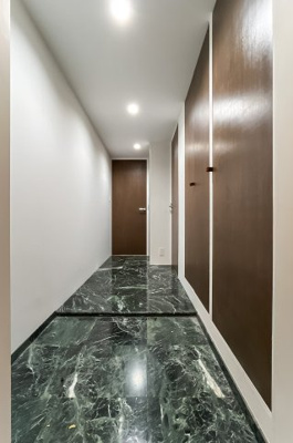 【玄関】 | パーク・ノヴァ神宮前