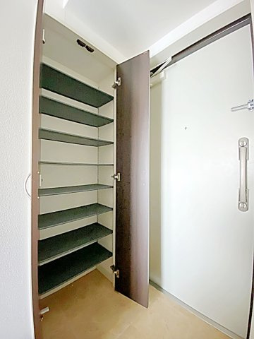 スカイコート松原の収納