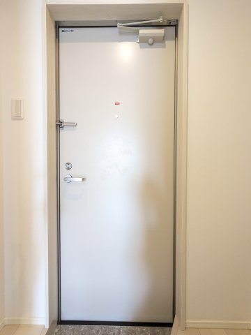 エトワール大曽根の玄関|301号室