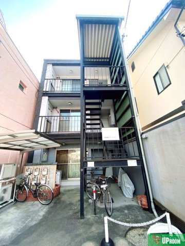 グローバルレジデンスの外観