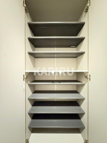 RET:umekitaの内装