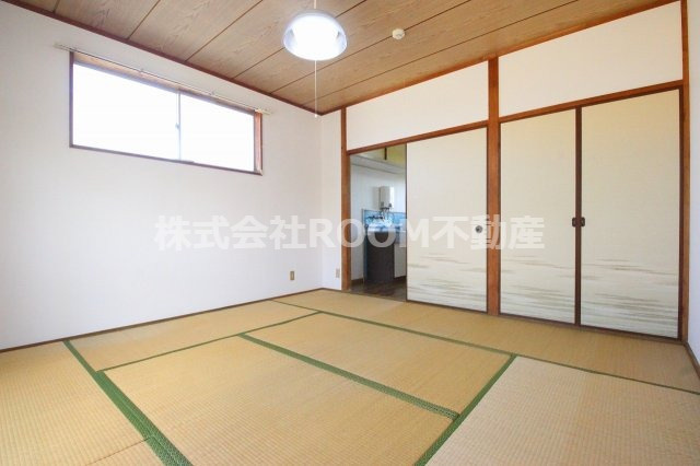 コーポ五月の和室|フローリングだけでなく、和室もあります