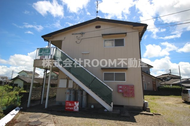 コーポ五月の外観|外観は落ち着いています