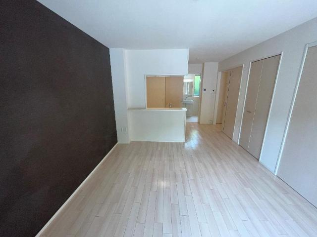 ＮＯＲＴＨ　３４．８３　DUEの居間・リビング|リビング