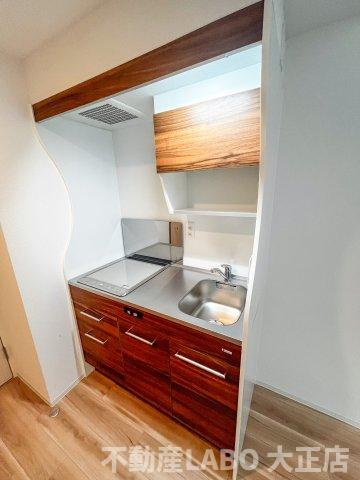 セレニテ阿波座ミラクのキッチン