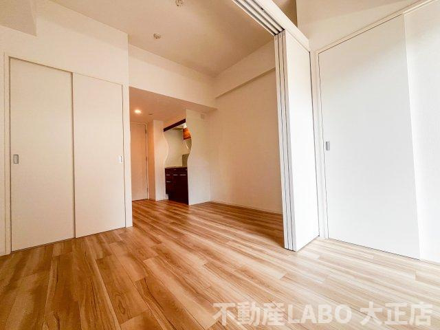 セレニテ阿波座ミラクの居間・リビング