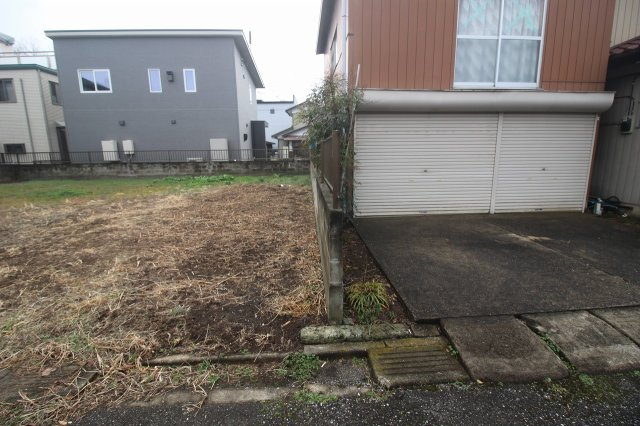 野木町南赤塚の外観|西側との境界部分（2026年3月撮影）