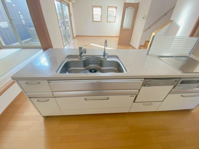 中山寺3丁目戸建てのキッチン
