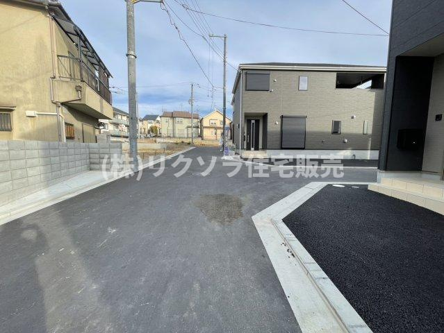 国松町　1号棟　新築一戸建ての前面道路含む現地写真|■物件内覧・資金計画相談・住宅ローン相談、リフォーム相談、お問合せ受付中■
※当日・翌日のご内覧、ご相談はお電話でのお問合せがスムーズです！