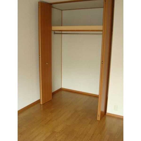 ソレジオ伊賀Bの収納