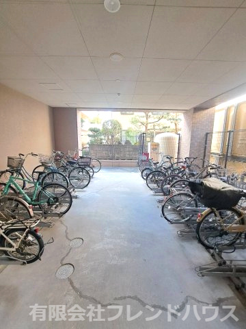 【駐輪場】 | ポレスター岩国